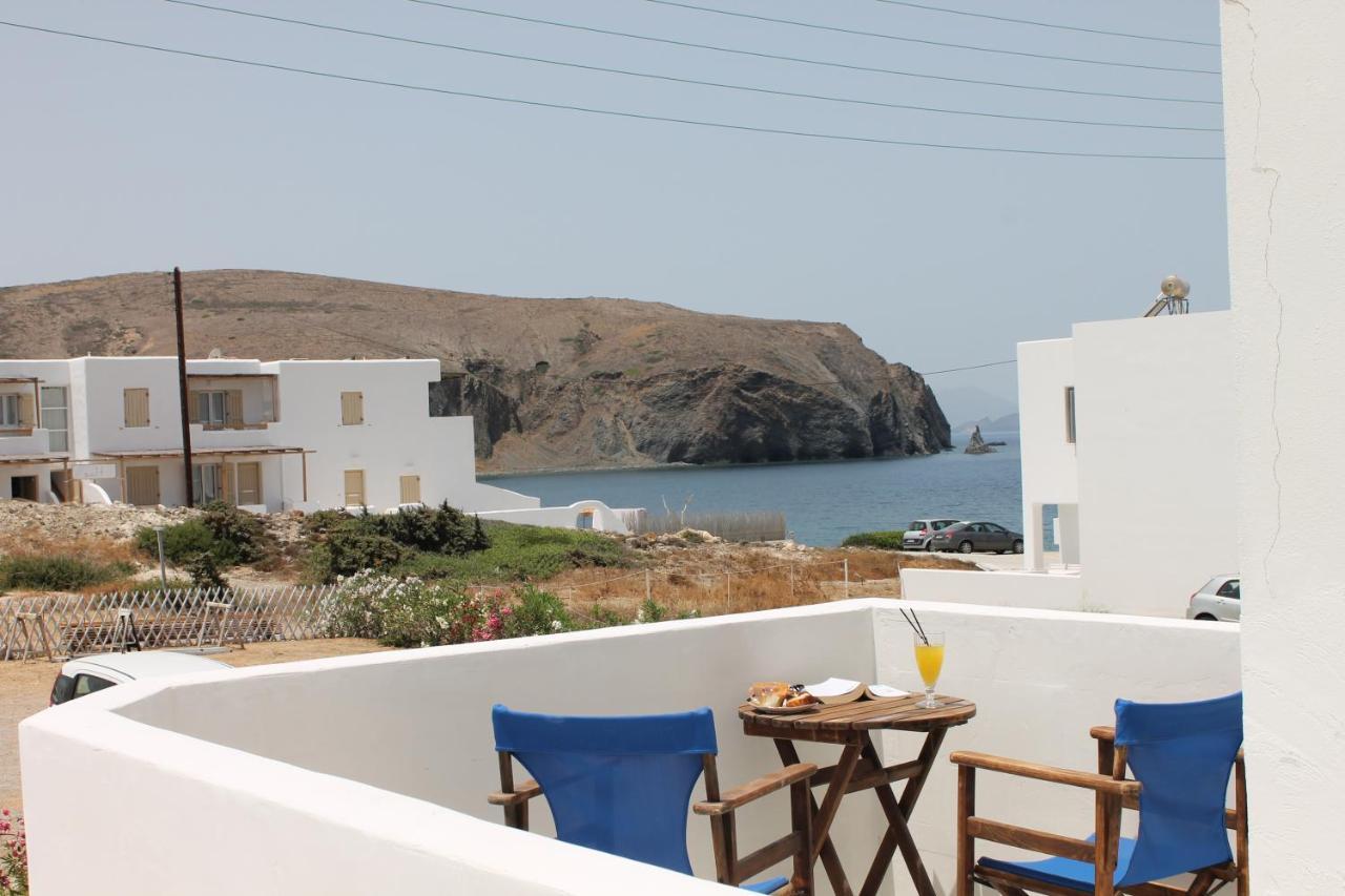 V-rooms in Milos Cyclades Pollonia Exterior foto